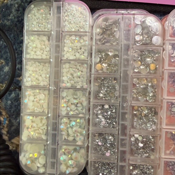 Multi-Color Rhinestone mix- Assorted Colors - Picture 5 of 6